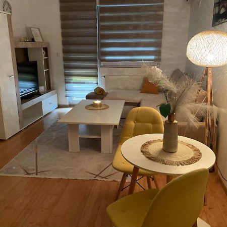 Apartman Royal 1 Doboj Exteriör bild