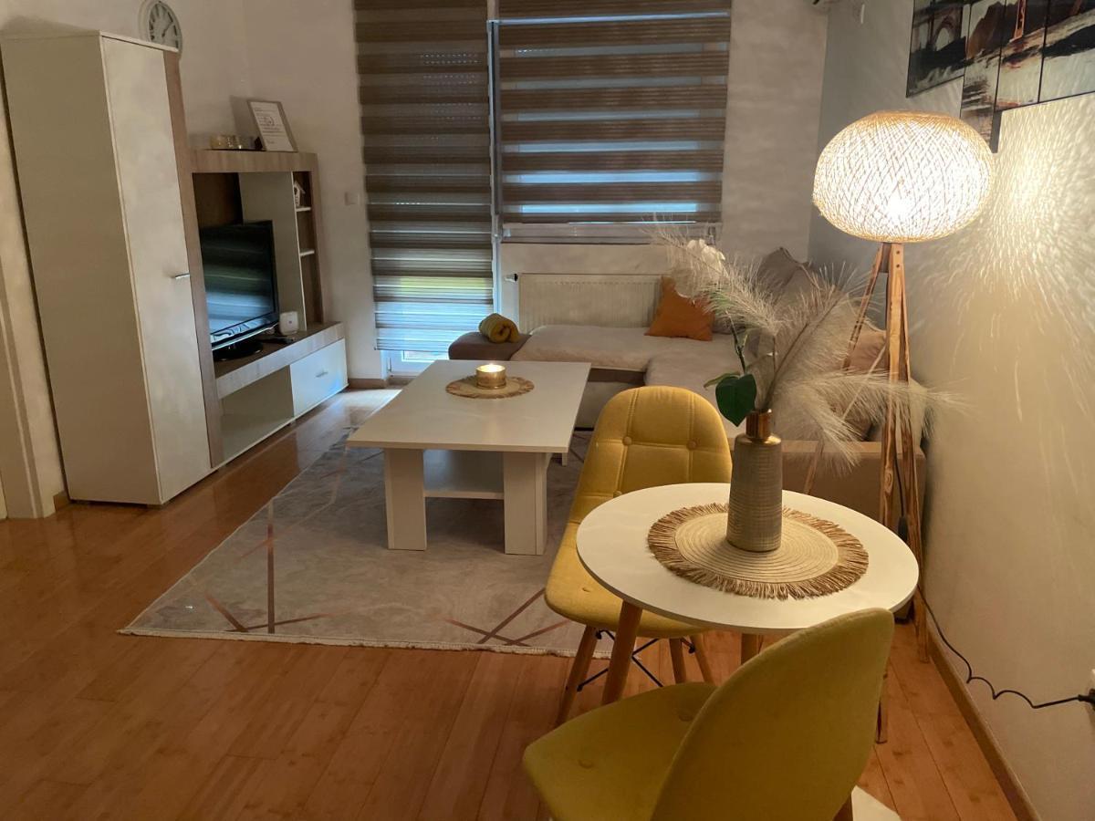 Apartman Royal 1 Doboj Exteriör bild
